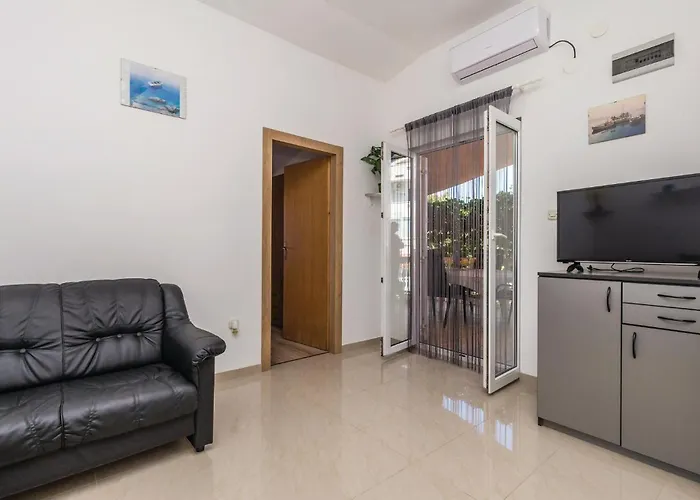 Apartman 2 Bedroom Awesome In *