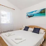 2 Bedroom Awesome In Lejlighed *